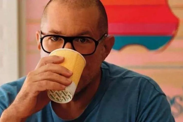 苹果前首席设计官最新作品来了，一款 43 万的硬件产品